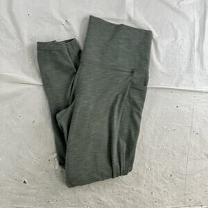 Athleta Pants Womens M Green Salutation Stash Pocket II 7/8 Tight Yoga